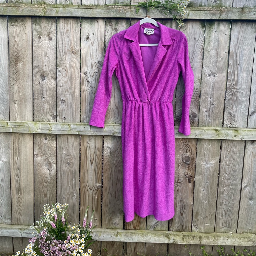 1970s poly-terry fuchsia dress